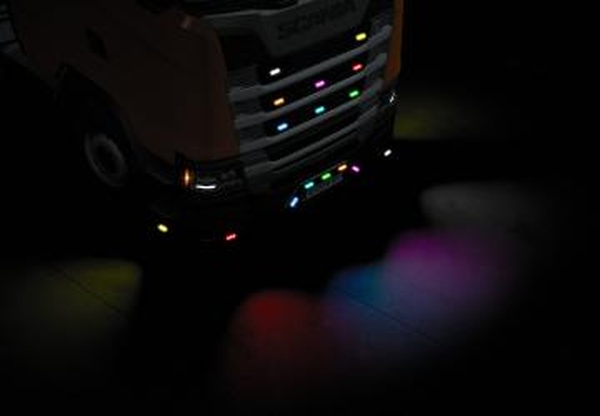 Strobe LED Lights Packверсия 2.0 для Euro Truck Simulator 2 (v1.47.x)