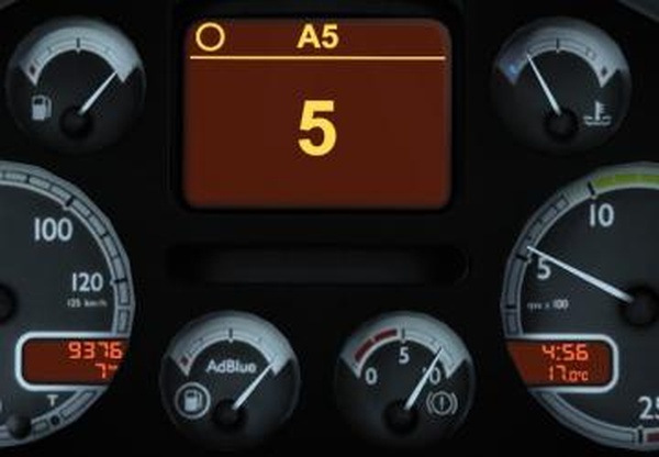 DAF XF105 Clean Improved Dashboardверсия 1.3 для Euro Truck Simulator 2 (v1.46.x)