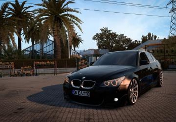 BMW 5-Series E60 M-Techверсия 1.3 для Euro Truck Simulator 2 (v1.45.x)