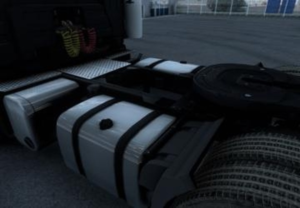 Дополнительный бак Mercedes Actros MP3 от SCSv1.0 для Euro Truck Simulator 2 (v1.42.x)
