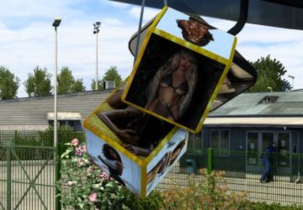 Девушки на кубеверсия 1.0 для Euro Truck Simulator 2 (v1.35.x, - 1.40.x)