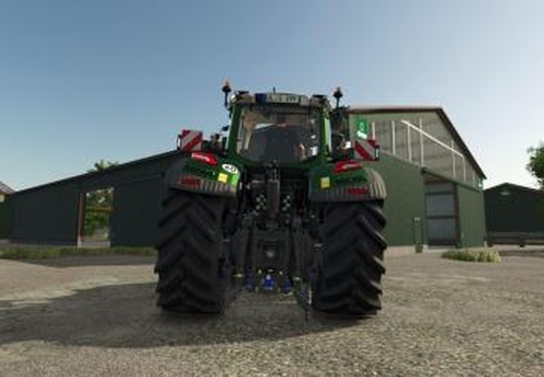 Fendt 700 Vario Gen7 (realistic driving physics)v1.3.0.0 для Farming Simulator 2025