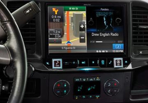 Радио в дорогуверсия 1.0 для Euro Truck Simulator 2 (v1.38.x, 1.39.x)