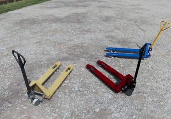 Pallet Trucks Packверсия 1.2.0.0 для Farming Simulator 2022