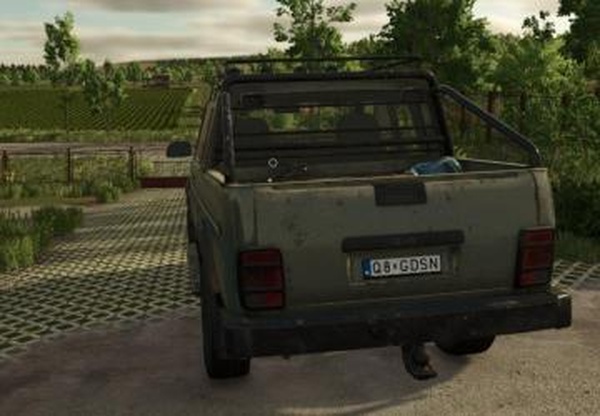 Used Lada Nivaверсия 1.0.0.0 для Farming Simulator 2025