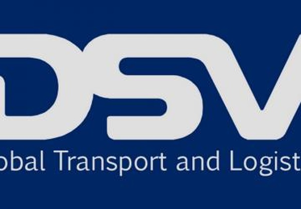 Скин пак ’’DSV’’ для DAF XF105, DAF XF106 и прицепа SCSv3.0 для Euro Truck Simulator 2 (v1.34.x)