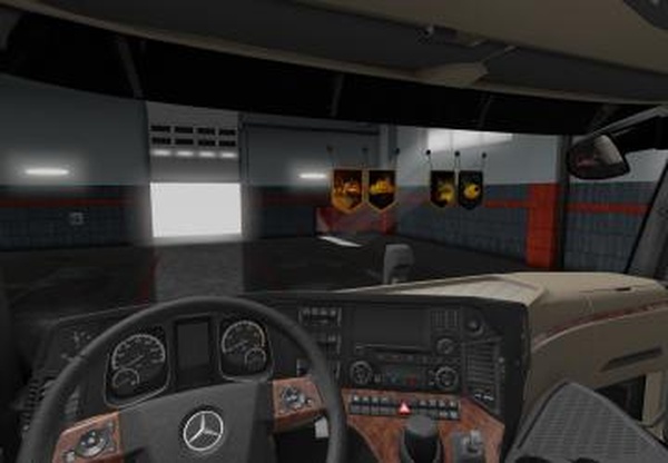 Вымпелы «Halloween»версия 1.0 для Euro Truck Simulator 2 (v1.27.x, - 1.32.x)