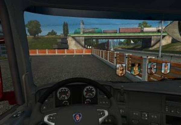 Bikini Hot Girls Pennants Pack #2версия 1.0 для Euro Truck Simulator 2 (v1.21.x, - 1.31.x)