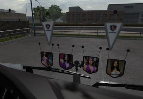 Salma Hayek Pennants Hot Packверсия 1.0 для Euro Truck Simulator 2 (v1.21.x, - 1.30.x)