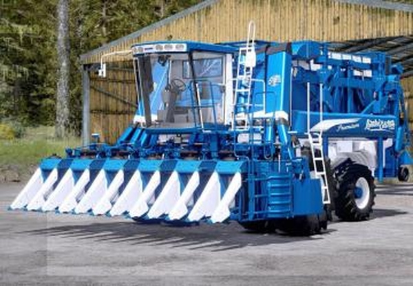Мод Module Express 635 Limited Edition версия 1.0.0.0 для Farming Simulator 2025