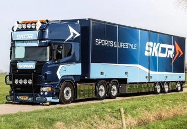 Мод Scania R560 «SKOR» + Trailer версия 3.0 для Euro Truck Simulator 2 (v1.61.x)